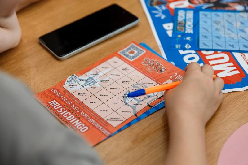 Бесплатная игра Music Bingo на фудкорте ТК Амбар