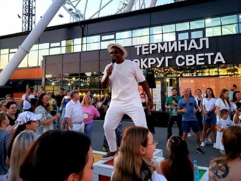 Белый опен-эйр на закате со школой танцев TU SALSA
